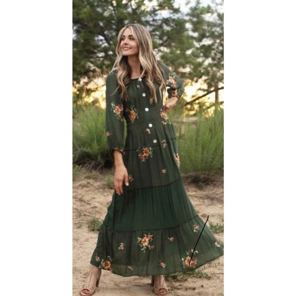 NWT Dress Barn Le Lis green floral maxi dress
